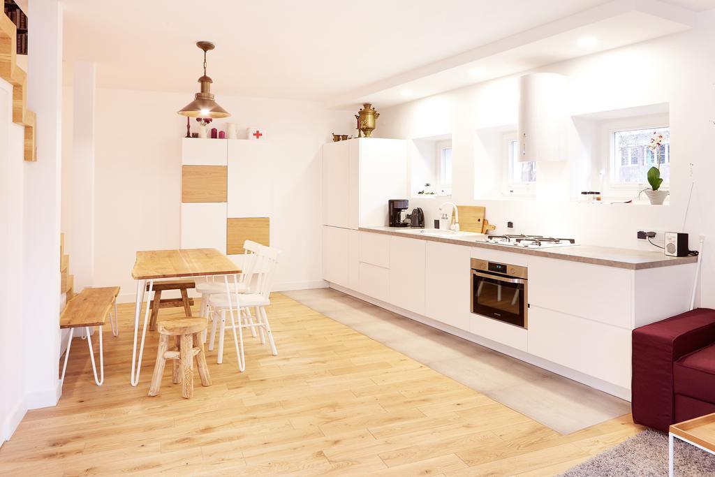 Lovely Lux Garden Flat Near Royal Park Apartment Варшава Екстериор снимка